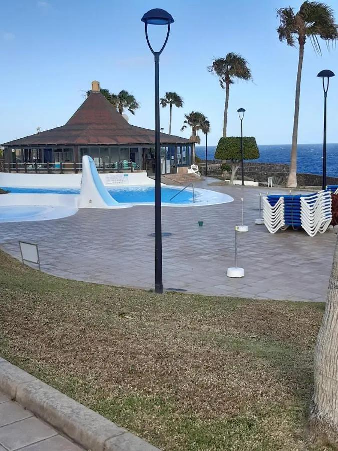 アロナRocas Del Mar Surアパートメント アロナ